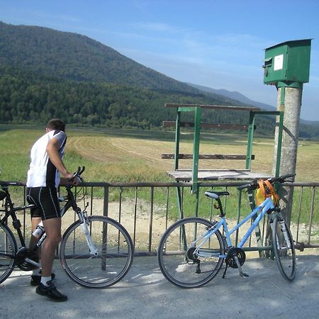 Turisticna Kmetija Logar Hotel Grahovo ภายนอก รูปภาพ
