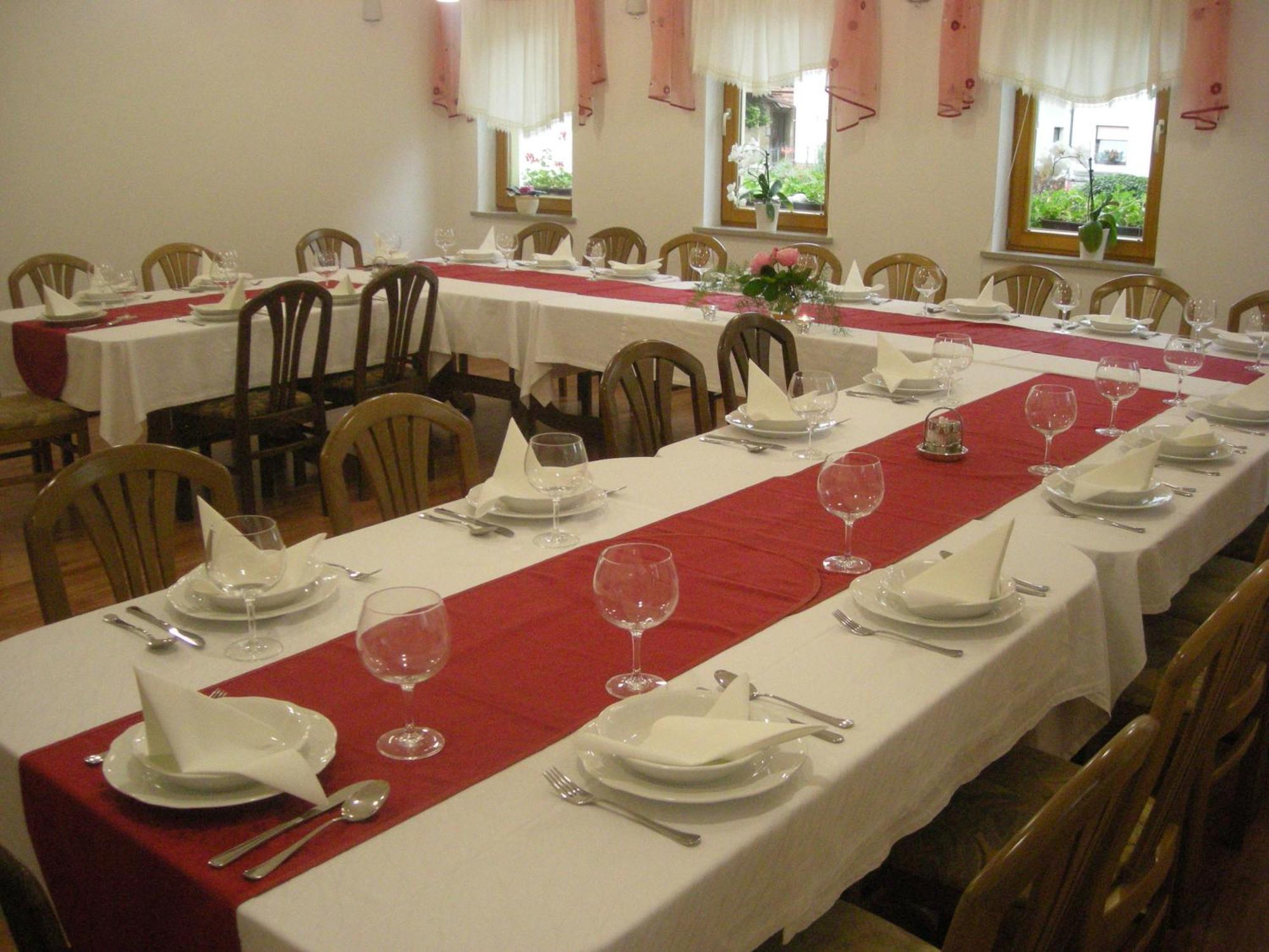 Turisticna Kmetija Logar Hotel Grahovo ภายนอก รูปภาพ